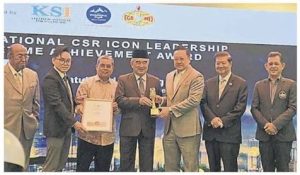 Read more about the article CONFERMENT OF INTERNATIONAL CSR ICON LEADERSHIP LIFETIME ACHIEVEMENT AWARD